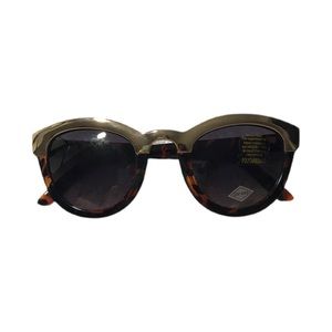BRAND NEW Retro Sunglasses UV 400 Protection